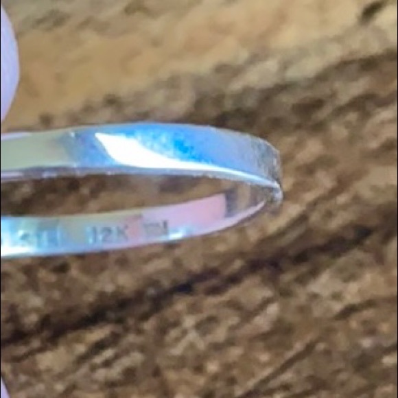 Black hills gold ring. - Picture 4 of 8